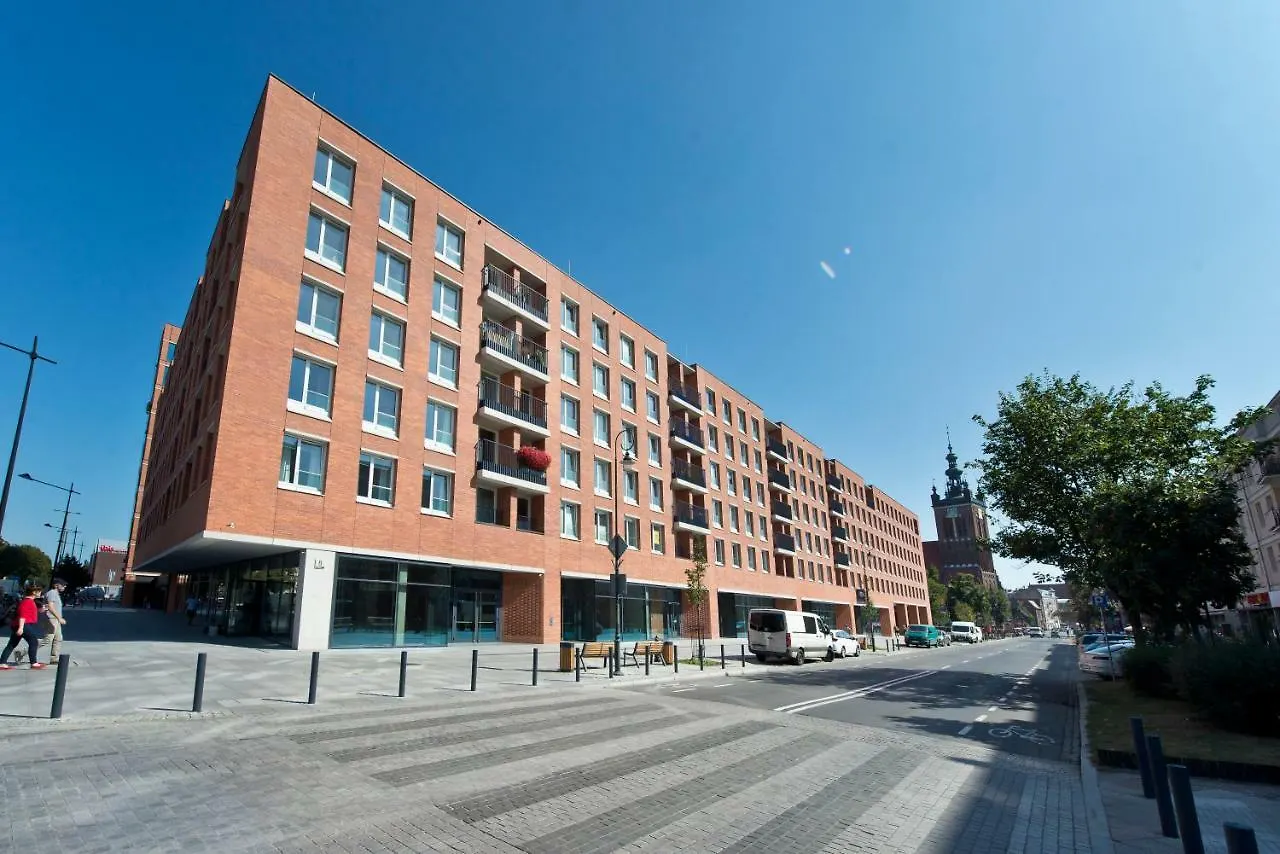 Chic Designer Apartment With Original Art And Old Town View Gdansk