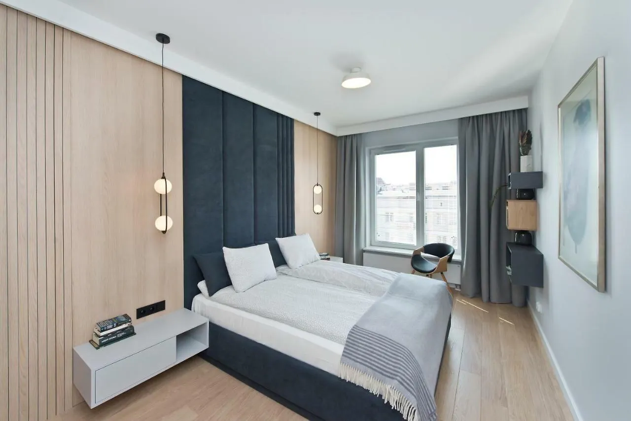 Chic Designer Apartment With Original Art And Old Town View Gdansk 0*,